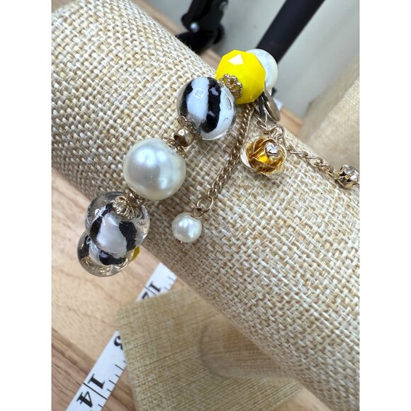 Betsey Johnson Glass Beaded Stretch Bracelet W/ Yellow & Pearl Accents Gold-Tone - Picture 1 of 9